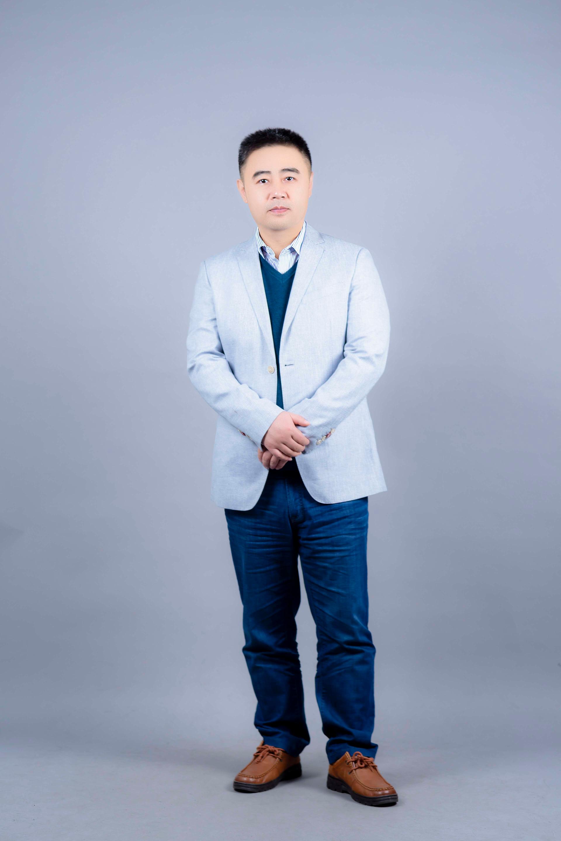 王方良-深圳大学艺术学部